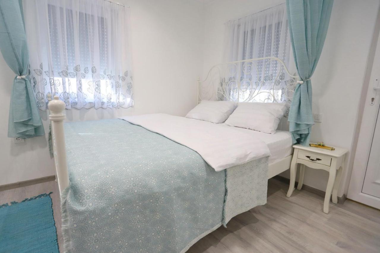 Central Luxury Apartments Орадеа Екстериор снимка
